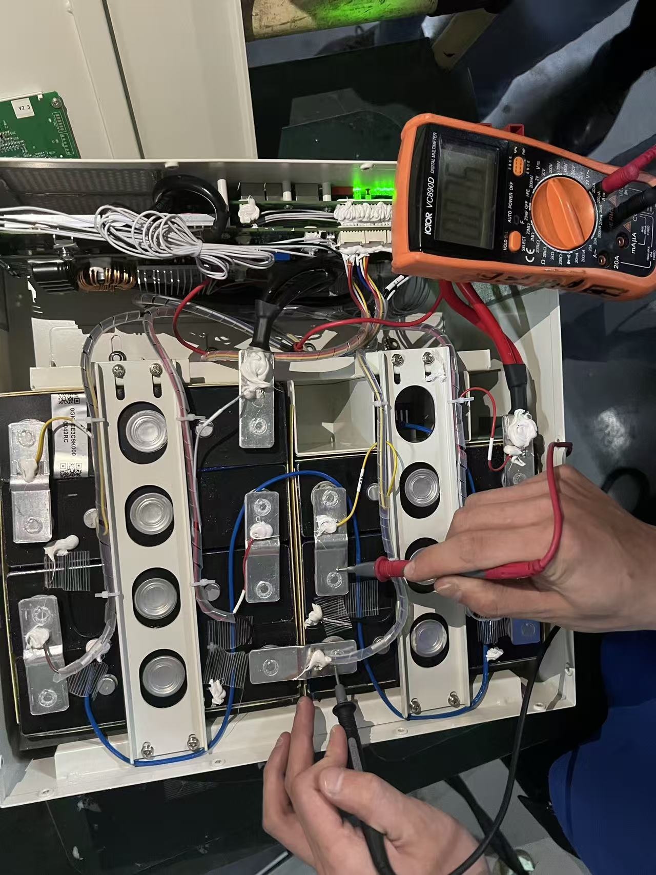 LiFePo4 İnverter Akü EMS 10kw  - Lithium Battery 100Ah incelemesi ve fiyatı